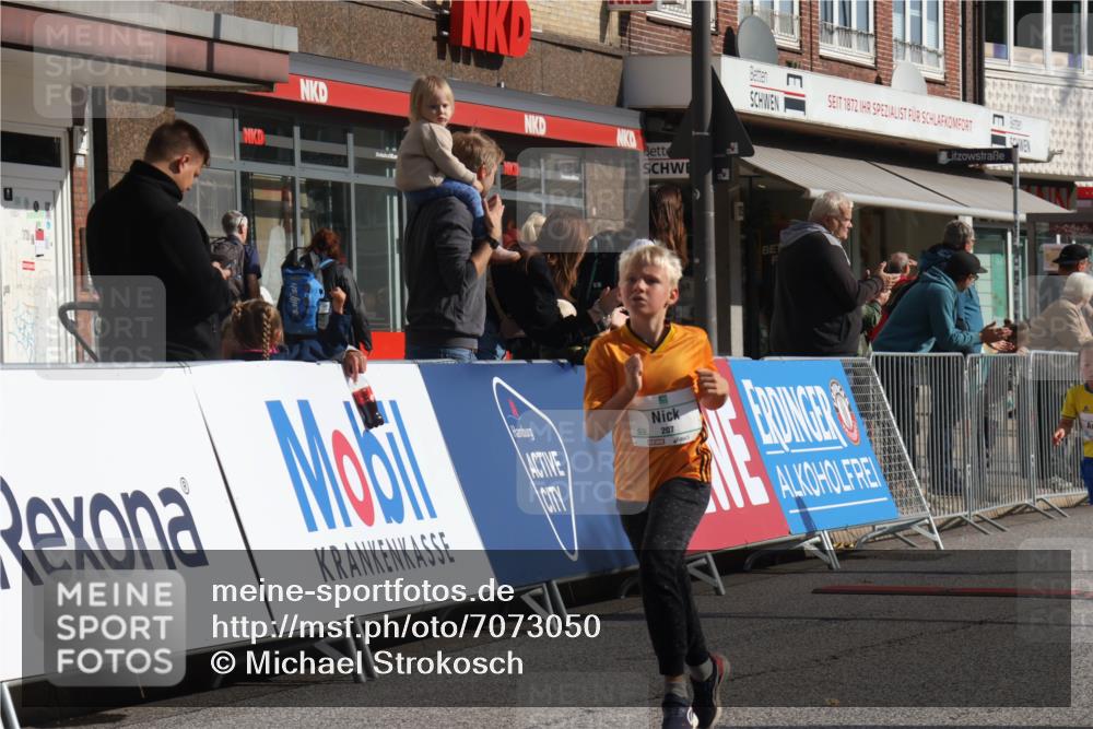 15.09.2024 - PSD Bank Halbmarathon Michael Strokosch http://msf.ph/oto/7073050 15.09.2024 10:30:52 Ziel 38, 44, 141, 145, 147, 207, 214, 234 meine-sportfotos.de