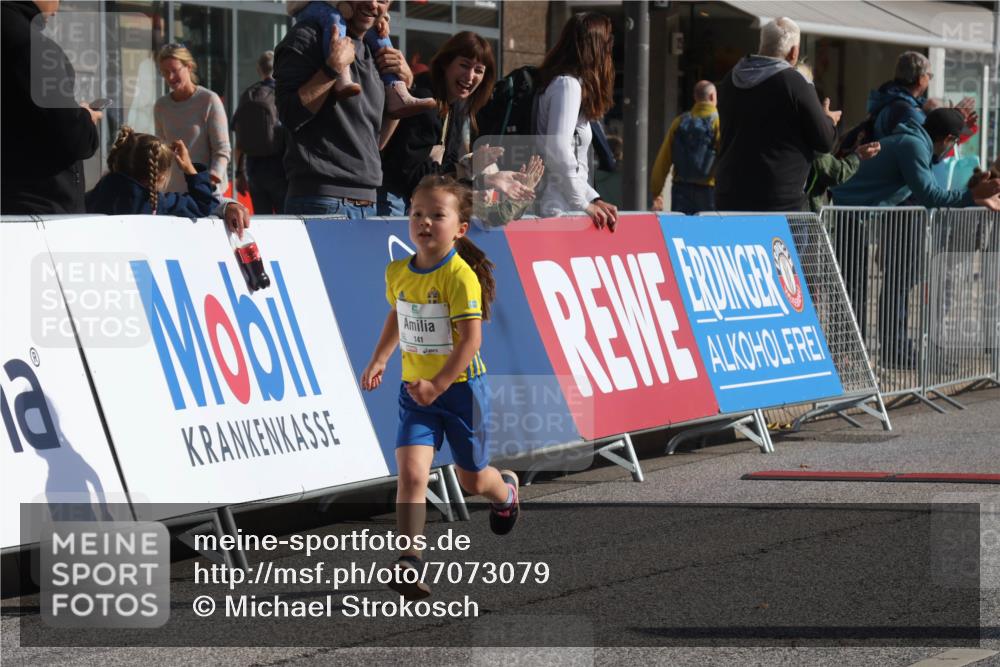 15.09.2024 - PSD Bank Halbmarathon Michael Strokosch http://msf.ph/oto/7073079 15.09.2024 10:30:54 Ziel 38, 44, 126, 141, 145, 147, 207, 214, 234, 277 meine-sportfotos.de