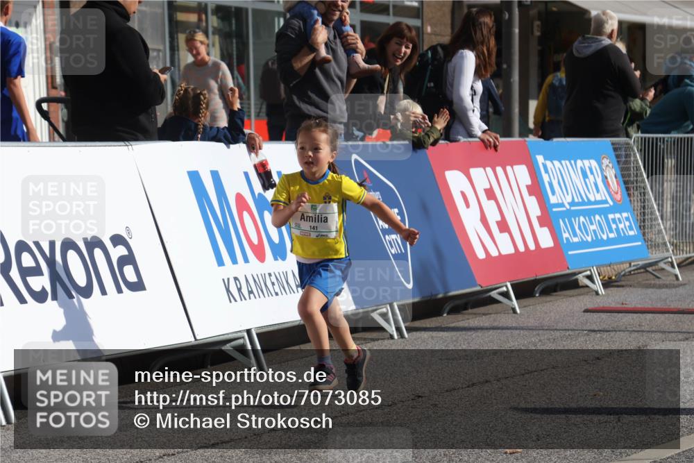 15.09.2024 - PSD Bank Halbmarathon Michael Strokosch http://msf.ph/oto/7073085 15.09.2024 10:30:55 Ziel 25, 38, 44, 126, 141, 145, 147, 207, 234, 277 meine-sportfotos.de