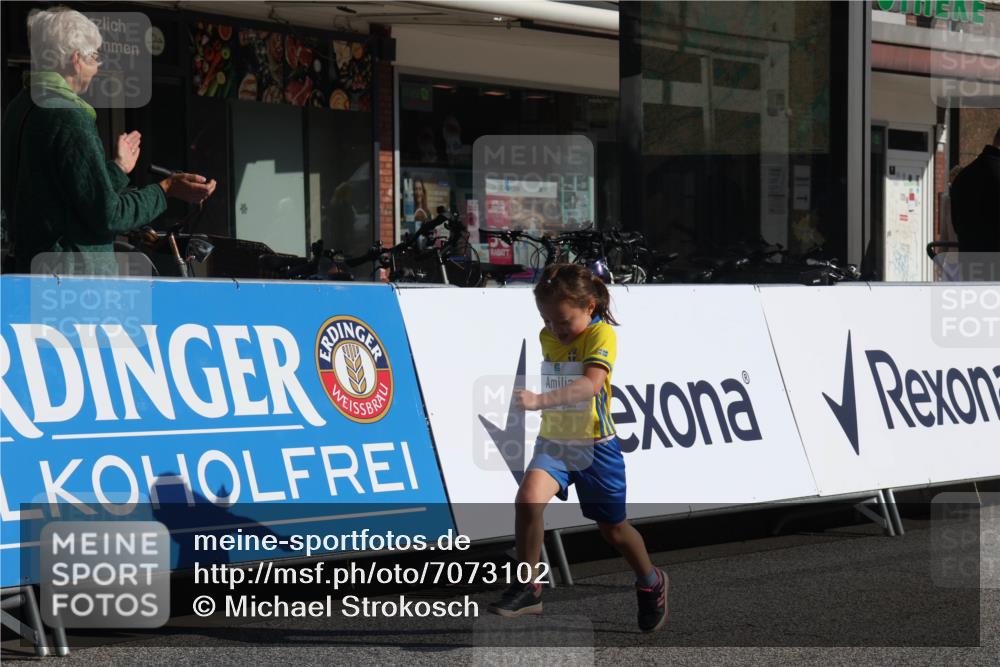 15.09.2024 - PSD Bank Halbmarathon Michael Strokosch http://msf.ph/oto/7073102 15.09.2024 10:30:56 Ziel 25, 38, 44, 126, 141, 145, 207, 234, 277 meine-sportfotos.de