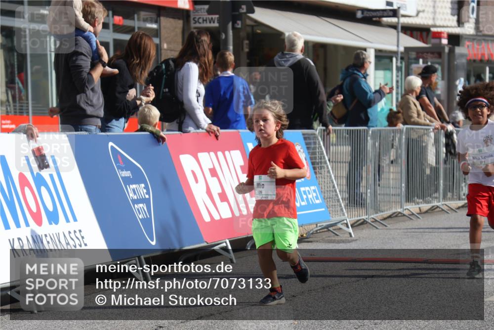 15.09.2024 - PSD Bank Halbmarathon Michael Strokosch http://msf.ph/oto/7073133 15.09.2024 10:31:01 Ziel 24, 25, 72, 104, 105, 126, 141, 207, 277, 287 meine-sportfotos.de