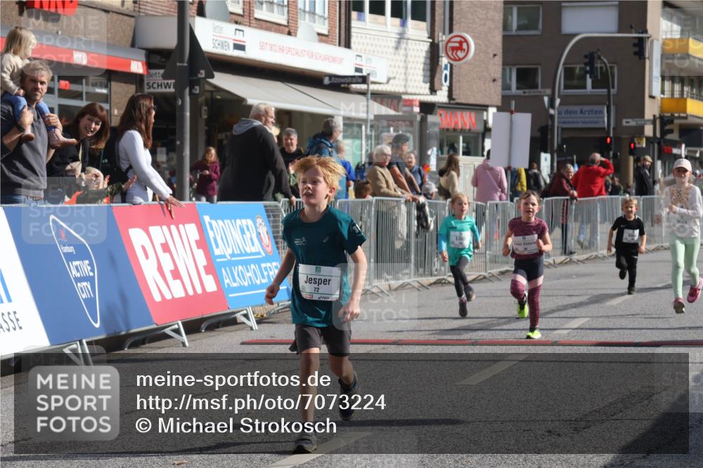 15.09.2024 - PSD Bank Halbmarathon Michael Strokosch http://msf.ph/oto/7073224 15.09.2024 10:31:08 Ziel 24, 25, 39, 72, 104, 105, 126, 160, 163, 191, 277, 287 meine-sportfotos.de