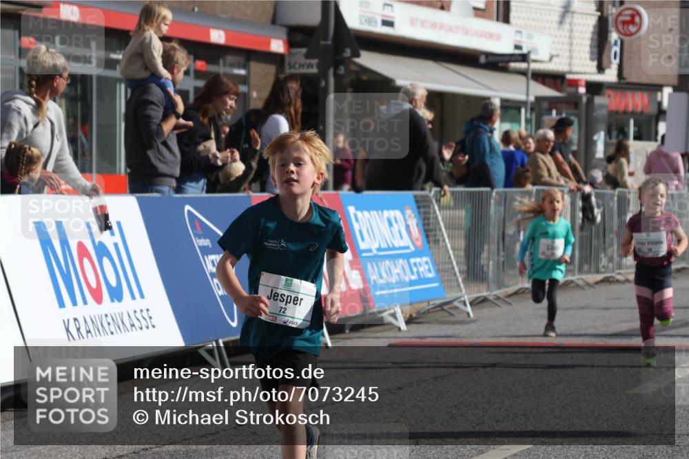 15.09.2024 - PSD Bank Halbmarathon Michael Strokosch http://msf.ph/oto/7073245 15.09.2024 10:31:09 Ziel 24, 25, 39, 72, 104, 105, 126, 160, 163, 191, 277, 287 meine-sportfotos.de