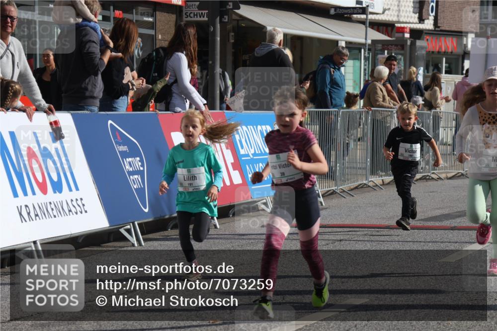 15.09.2024 - PSD Bank Halbmarathon Michael Strokosch http://msf.ph/oto/7073259 15.09.2024 10:31:11 Ziel 24, 25, 39, 72, 104, 105, 126, 160, 163, 191, 277, 287 meine-sportfotos.de