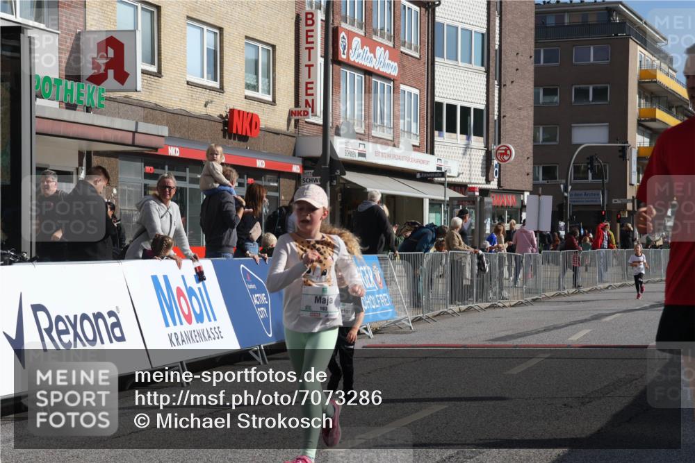 15.09.2024 - PSD Bank Halbmarathon Michael Strokosch http://msf.ph/oto/7073286 15.09.2024 10:31:13 Ziel 24, 25, 39, 72, 78, 104, 105, 126, 158, 160, 163, 191, 277, 287 meine-sportfotos.de