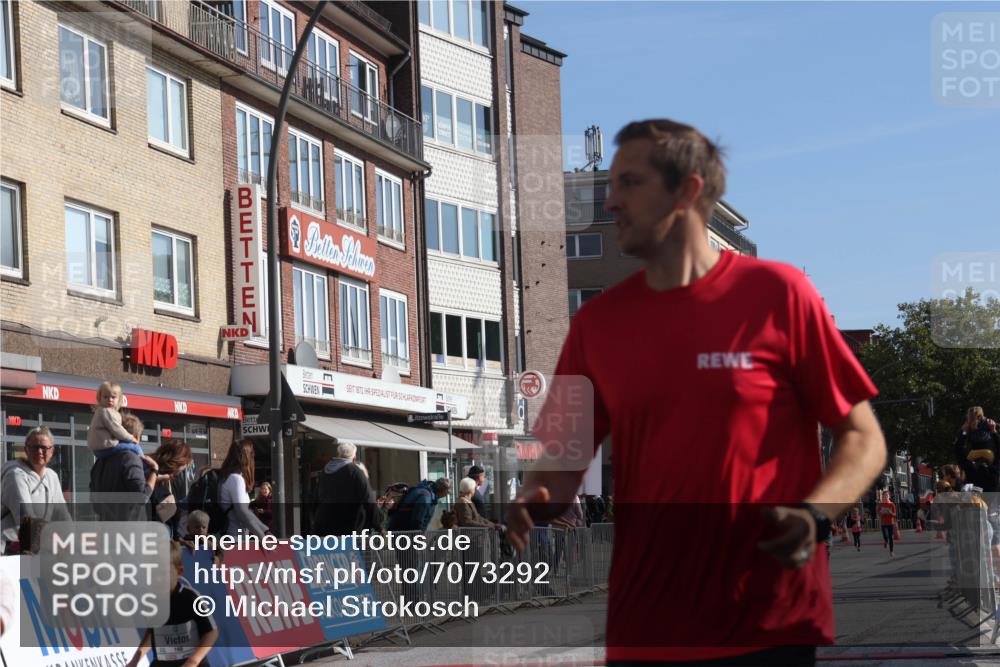 15.09.2024 - PSD Bank Halbmarathon Michael Strokosch http://msf.ph/oto/7073292 15.09.2024 10:31:14 Ziel 24, 25, 39, 72, 78, 104, 105, 126, 158, 160, 163, 191, 277, 287 meine-sportfotos.de