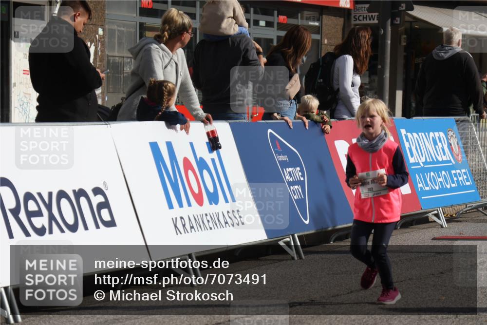 15.09.2024 - PSD Bank Halbmarathon Michael Strokosch http://msf.ph/oto/7073491 15.09.2024 10:31:38 Ziel 11, 175, 201, 202, 223, 250, 299 meine-sportfotos.de