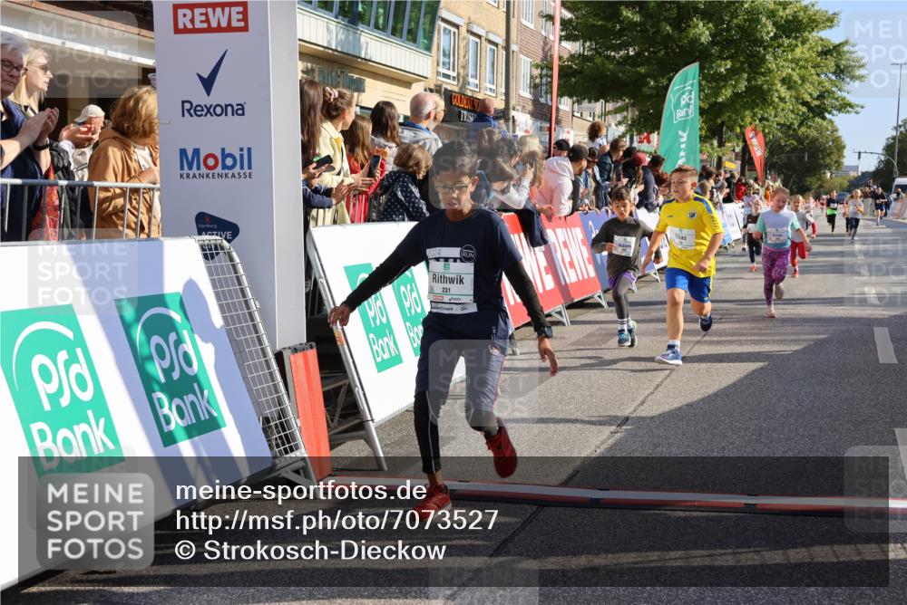 15.09.2024 - PSD Bank Halbmarathon Strokosch-Dieckow http://msf.ph/oto/7073527 15.09.2024 10:29:18 Ziel 5, 106, 107, 137, 150, 154, 170, 179, 189, 222, 231, 271, 288, 292, 297 meine-sportfotos.de