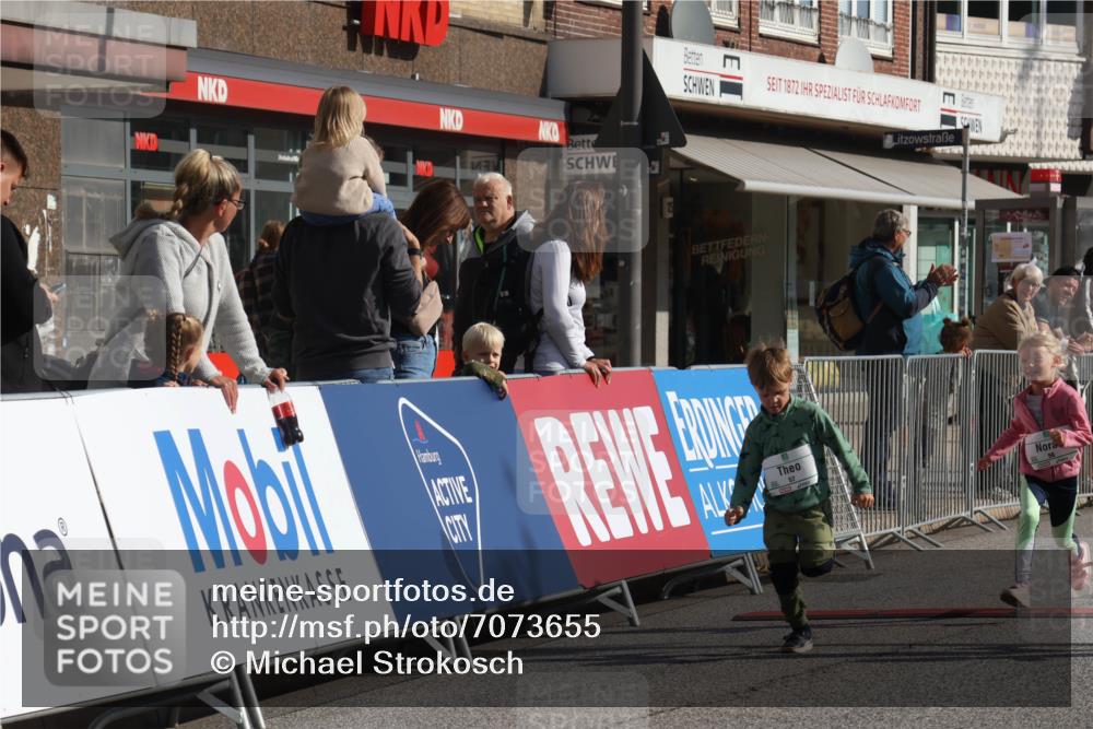 15.09.2024 - PSD Bank Halbmarathon Michael Strokosch http://msf.ph/oto/7073655 15.09.2024 10:31:52 Ziel 11, 56, 57, 151, 223, 267, 276, 299 meine-sportfotos.de