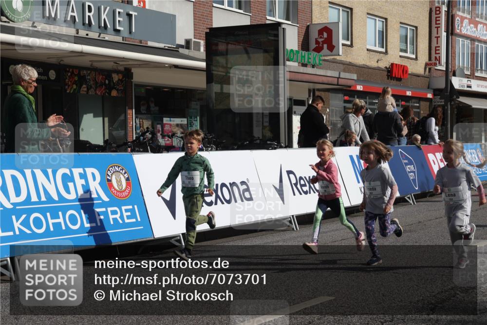 15.09.2024 - PSD Bank Halbmarathon Michael Strokosch http://msf.ph/oto/7073701 15.09.2024 10:31:55 Ziel 11, 56, 57, 151, 267, 276, 299 meine-sportfotos.de