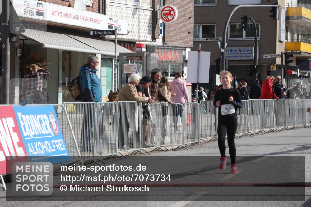 15.09.2024 - PSD Bank Halbmarathon Michael Strokosch http://msf.ph/oto/7073734 15.09.2024 10:32:01 Ziel 56, 57, 148, 151, 199, 267 meine-sportfotos.de