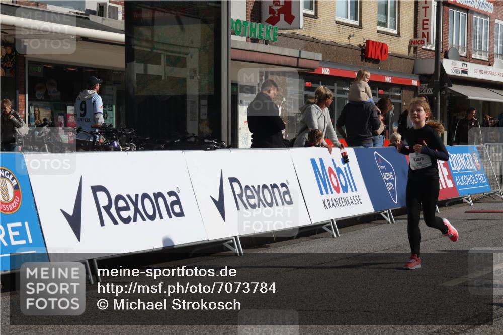 15.09.2024 - PSD Bank Halbmarathon Michael Strokosch http://msf.ph/oto/7073784 15.09.2024 10:32:05 Ziel 56, 57, 148, 151, 199, 267, 280 meine-sportfotos.de