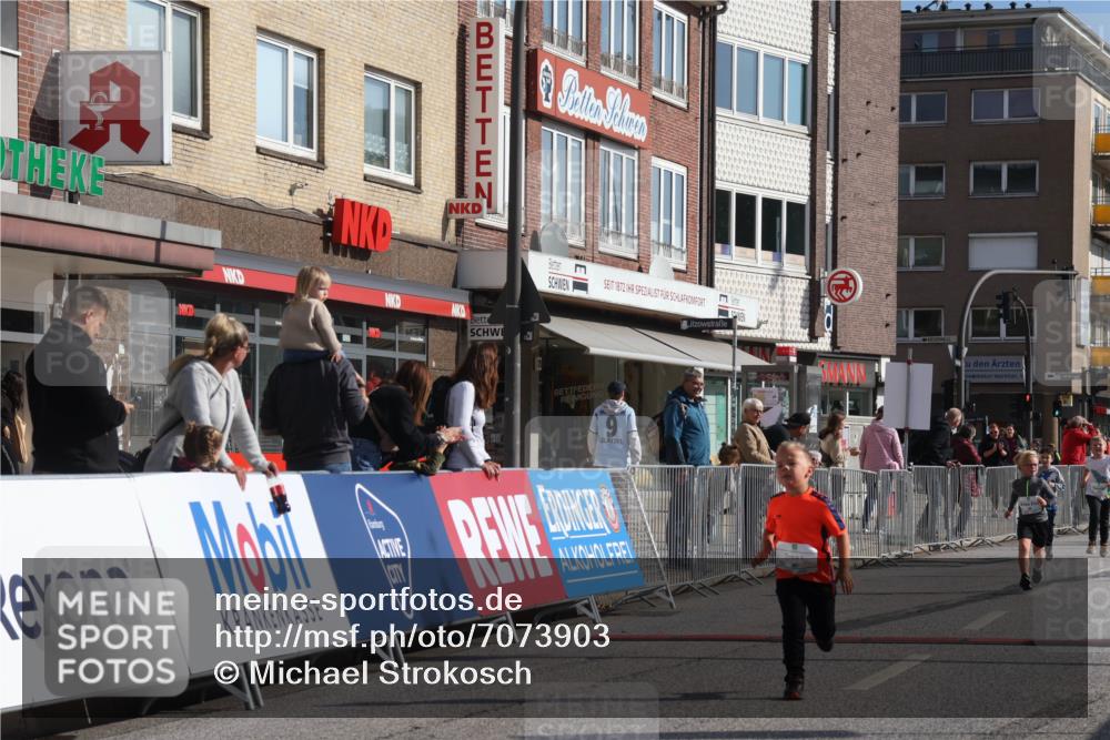 15.09.2024 - PSD Bank Halbmarathon Michael Strokosch http://msf.ph/oto/7073903 15.09.2024 10:32:19 Ziel 40, 68, 148, 157, 176, 193, 280, 301 meine-sportfotos.de