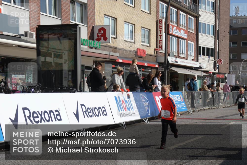 15.09.2024 - PSD Bank Halbmarathon Michael Strokosch http://msf.ph/oto/7073936 15.09.2024 10:32:21 Ziel 40, 68, 83, 157, 176, 193, 280, 301 meine-sportfotos.de