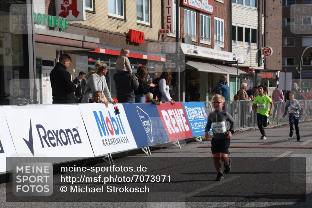 15.09.2024 - PSD Bank Halbmarathon Michael Strokosch http://msf.ph/oto/7073971 15.09.2024 10:32:24 Ziel 1, 40, 68, 83, 157, 176, 182, 193, 232, 241, 283, 301 meine-sportfotos.de
