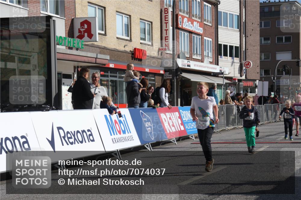15.09.2024 - PSD Bank Halbmarathon Michael Strokosch http://msf.ph/oto/7074037 15.09.2024 10:32:28 Ziel 1, 40, 68, 83, 157, 176, 182, 232, 241, 283, 301, 302 meine-sportfotos.de
