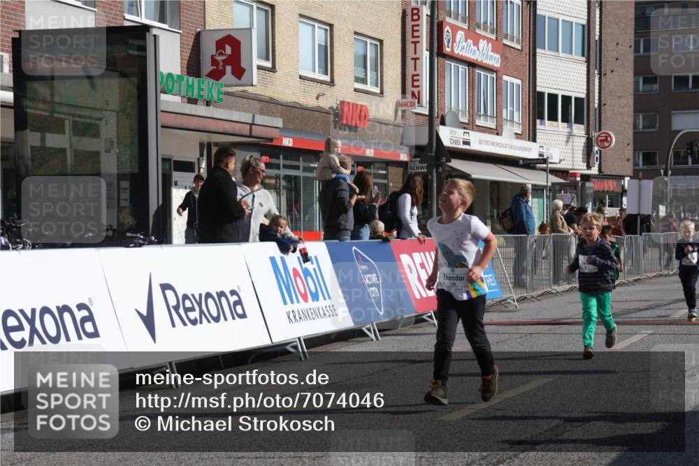 15.09.2024 - PSD Bank Halbmarathon Michael Strokosch http://msf.ph/oto/7074046 15.09.2024 10:32:29 Ziel 1, 40, 68, 83, 157, 176, 182, 232, 241, 283, 301, 302 meine-sportfotos.de