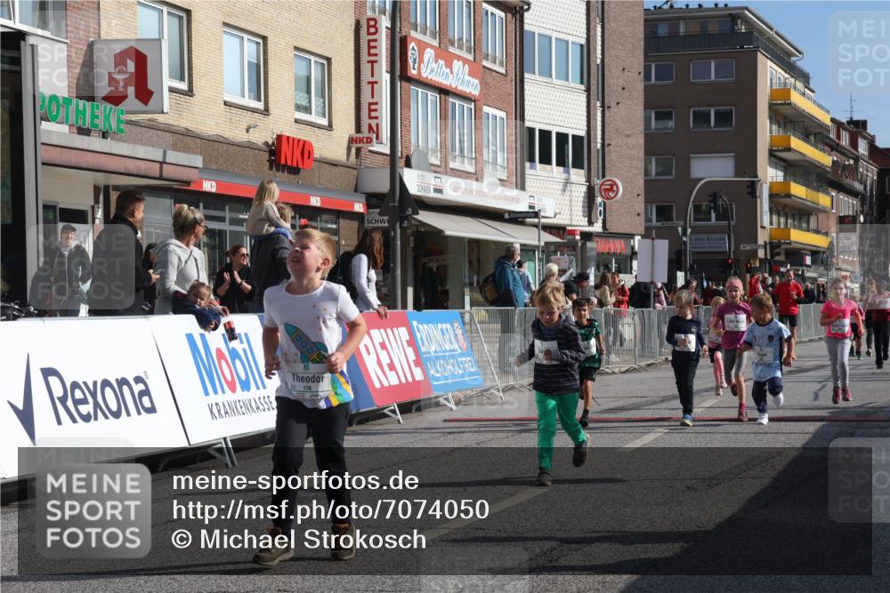 15.09.2024 - PSD Bank Halbmarathon Michael Strokosch http://msf.ph/oto/7074050 15.09.2024 10:32:29 Ziel 1, 40, 68, 83, 157, 176, 182, 232, 241, 283, 301, 302 meine-sportfotos.de