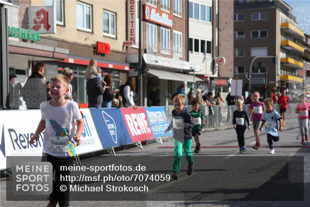 15.09.2024 - PSD Bank Halbmarathon Michael Strokosch http://msf.ph/oto/7074059 15.09.2024 10:32:30 Ziel 1, 4, 40, 68, 83, 157, 176, 182, 232, 241, 275, 283, 301, 302 meine-sportfotos.de