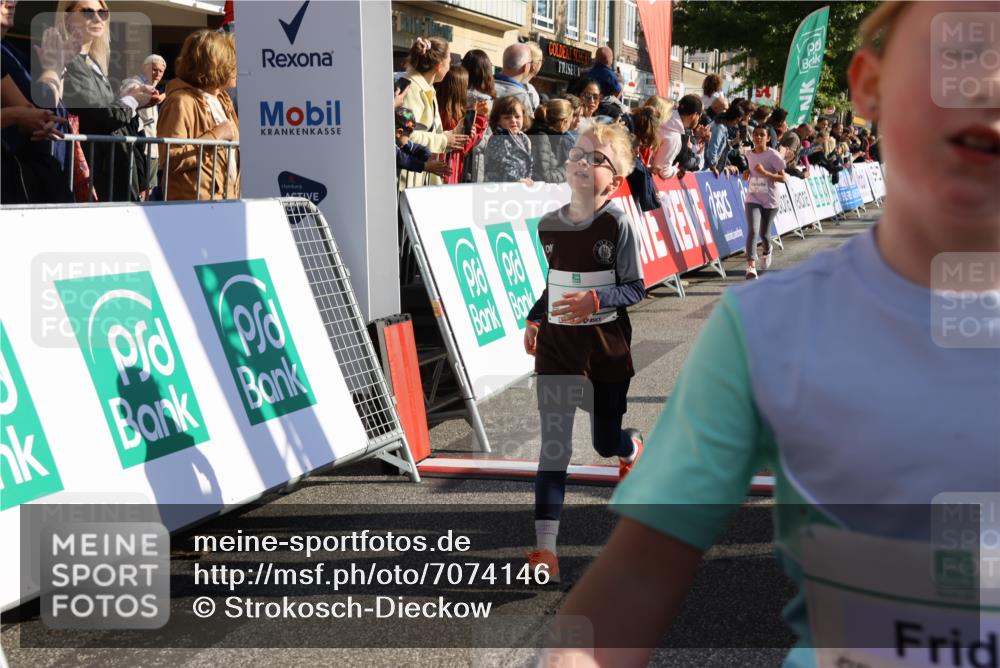 15.09.2024 - PSD Bank Halbmarathon Strokosch-Dieckow http://msf.ph/oto/7074146 15.09.2024 10:29:23 Ziel 5, 12, 47, 106, 107, 137, 150, 154, 170, 179, 180, 189, 222, 231, 244, 271, 288, 292, 297 meine-sportfotos.de