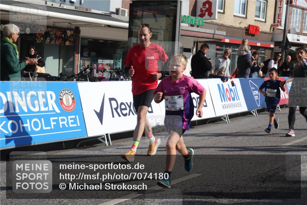 15.09.2024 - PSD Bank Halbmarathon Michael Strokosch http://msf.ph/oto/7074180 15.09.2024 10:32:40 Ziel 1, 4, 33, 83, 182, 232, 241, 275, 283, 302 meine-sportfotos.de