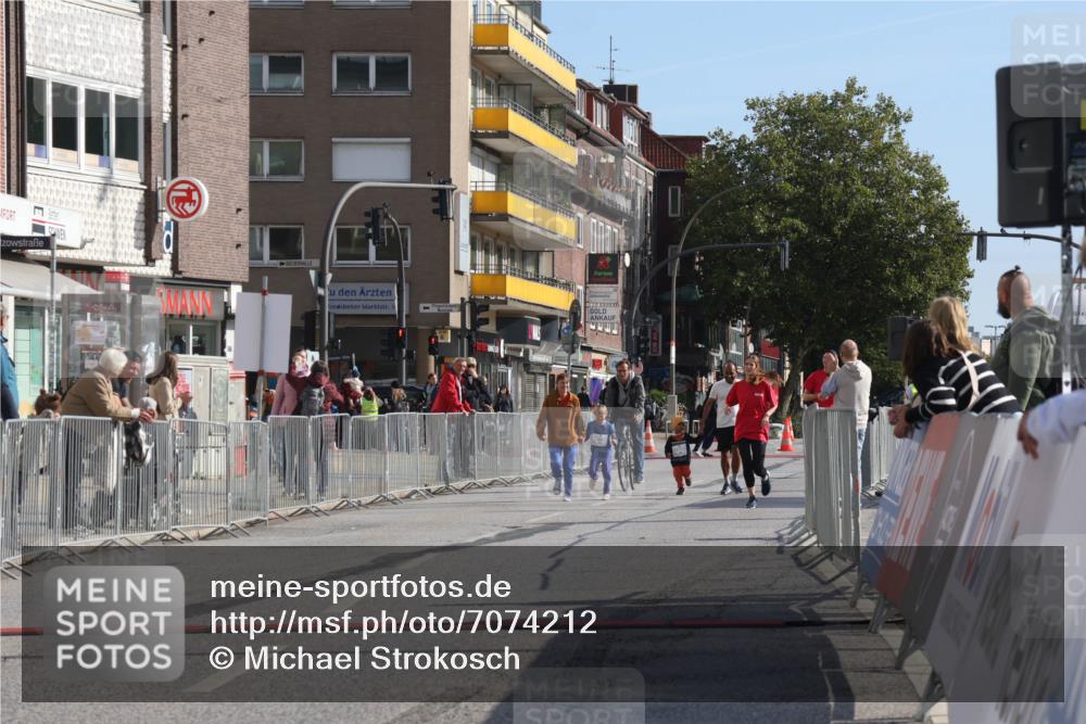 15.09.2024 - PSD Bank Halbmarathon Michael Strokosch http://msf.ph/oto/7074212 15.09.2024 10:32:58 Ziel  meine-sportfotos.de