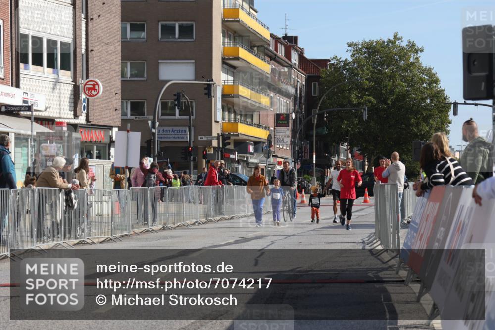 15.09.2024 - PSD Bank Halbmarathon Michael Strokosch http://msf.ph/oto/7074217 15.09.2024 10:32:58 Ziel  meine-sportfotos.de
