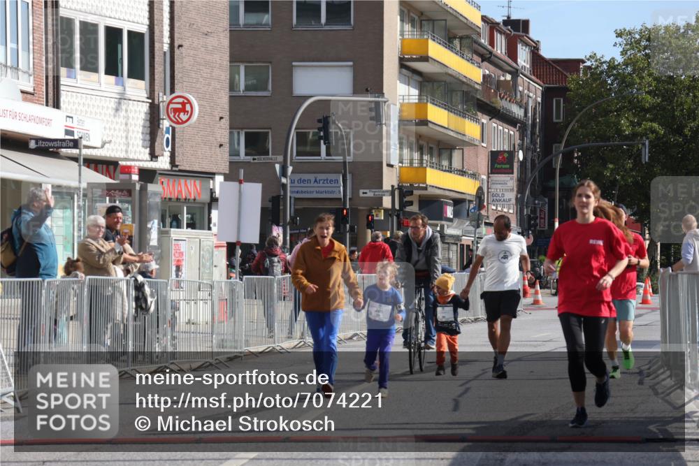 15.09.2024 - PSD Bank Halbmarathon Michael Strokosch http://msf.ph/oto/7074221 15.09.2024 10:33:06 Ziel 224, 304 meine-sportfotos.de