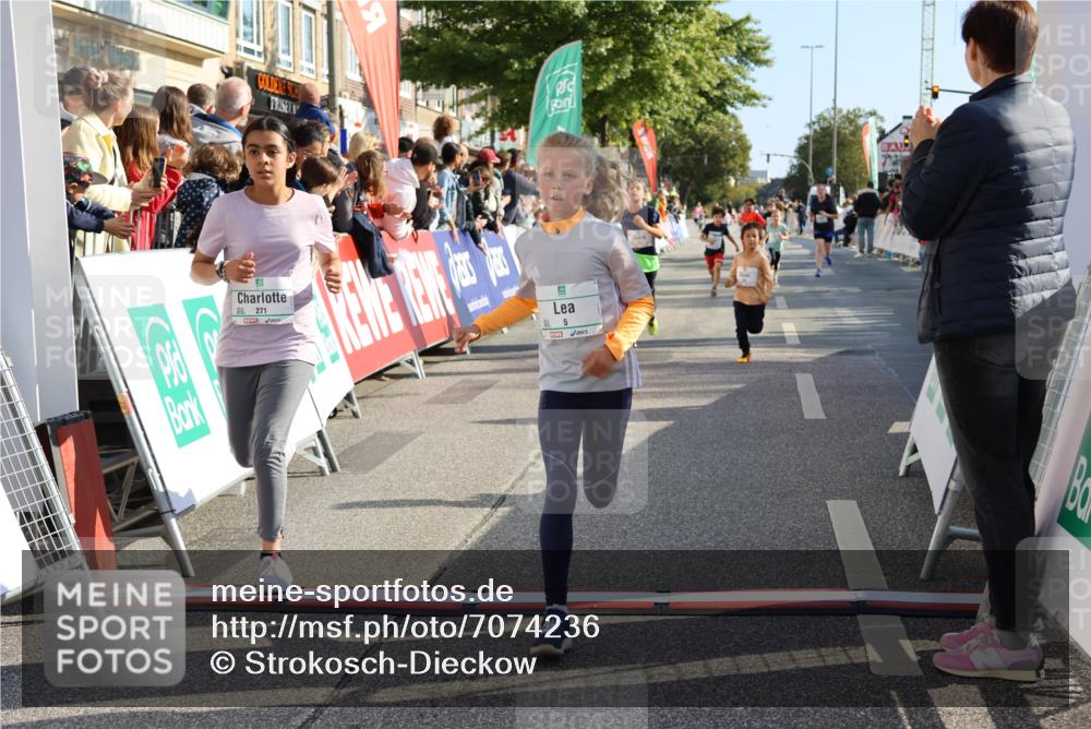 15.09.2024 - PSD Bank Halbmarathon Strokosch-Dieckow http://msf.ph/oto/7074236 15.09.2024 10:29:26 Ziel 5, 12, 47, 70, 150, 154, 170, 179, 180, 189, 231, 244, 254, 271, 288, 292, 297 meine-sportfotos.de