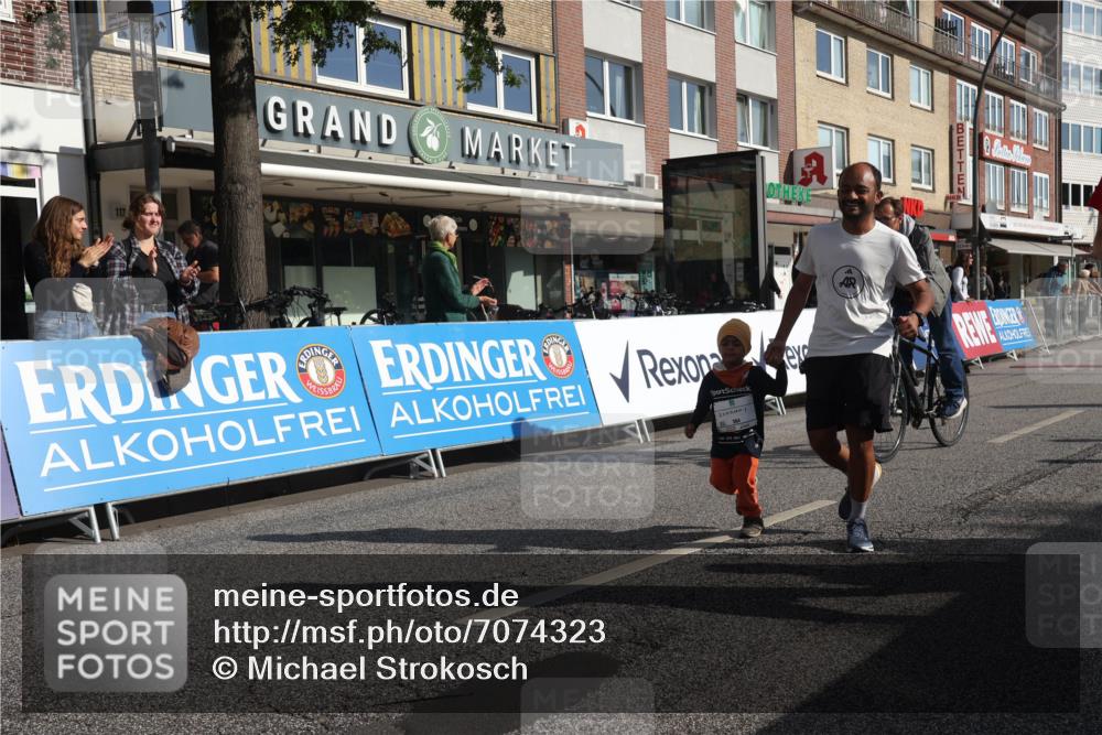 15.09.2024 - PSD Bank Halbmarathon Michael Strokosch http://msf.ph/oto/7074323 15.09.2024 10:33:16 Ziel 224, 304 meine-sportfotos.de