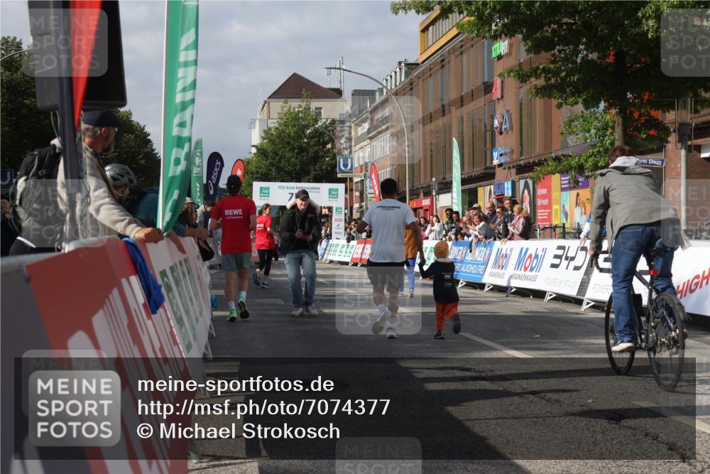 15.09.2024 - PSD Bank Halbmarathon Michael Strokosch http://msf.ph/oto/7074377 15.09.2024 10:33:24 Ziel 304 meine-sportfotos.de