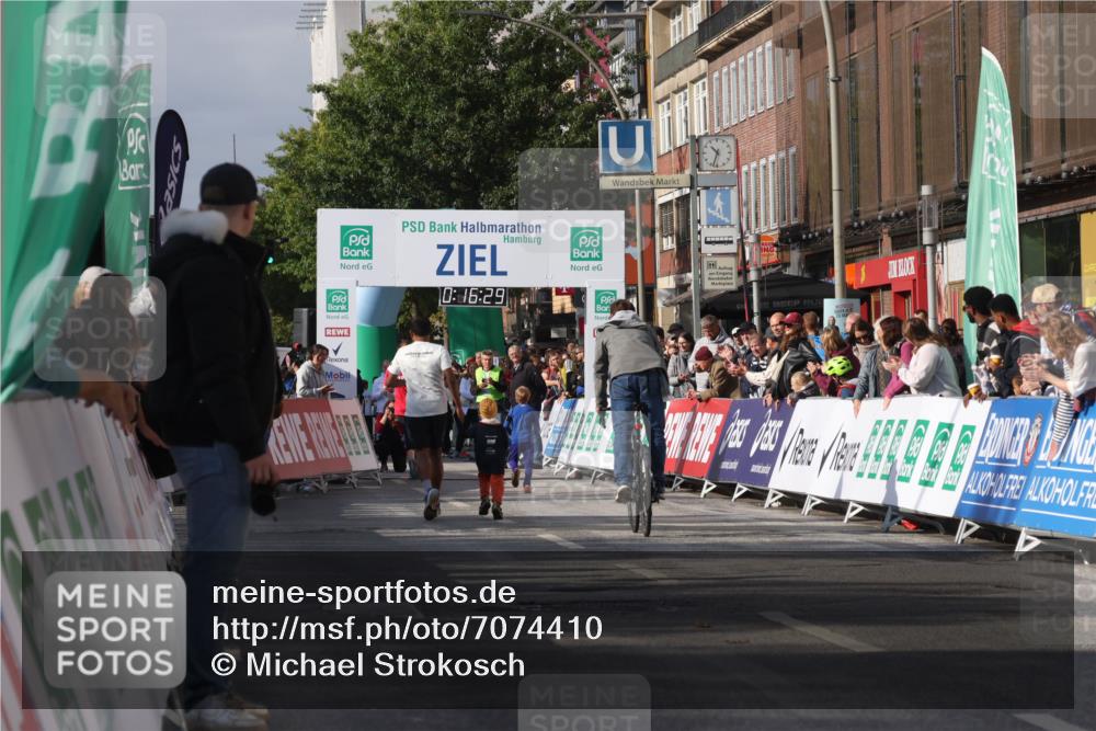 15.09.2024 - PSD Bank Halbmarathon Michael Strokosch http://msf.ph/oto/7074410 15.09.2024 10:33:34 Ziel  meine-sportfotos.de
