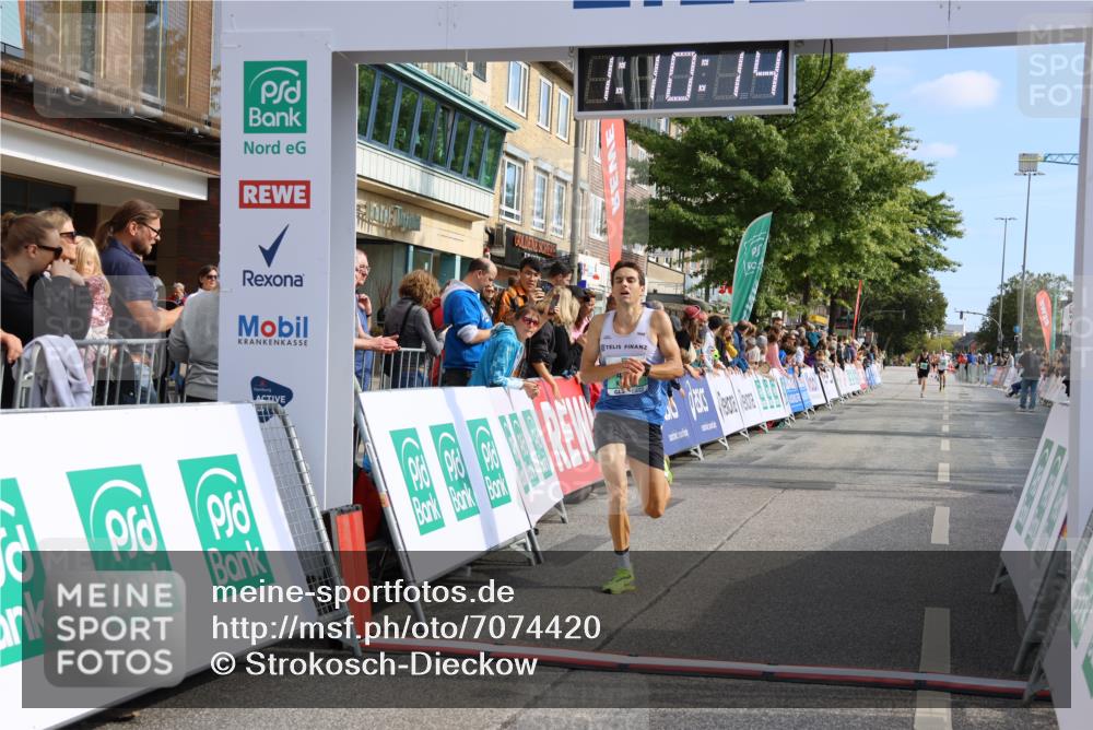 15.09.2024 - PSD Bank Halbmarathon Strokosch-Dieckow http://msf.ph/oto/7074420 15.09.2024 11:11:05 Ziel 481, 511, 524 meine-sportfotos.de