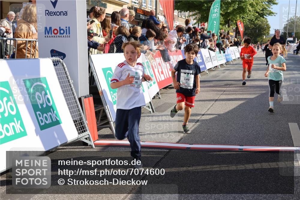 15.09.2024 - PSD Bank Halbmarathon Strokosch-Dieckow http://msf.ph/oto/7074600 15.09.2024 10:29:31 Ziel 5, 12, 47, 70, 150, 170, 180, 194, 244, 254, 255, 271, 288, 292, 297 meine-sportfotos.de