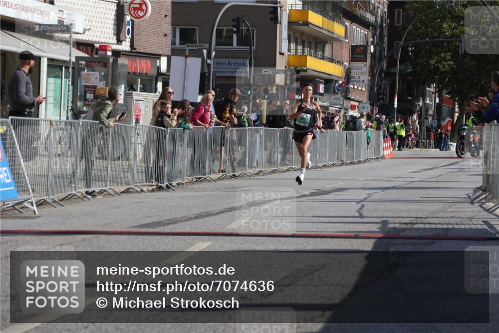 15.09.2024 - PSD Bank Halbmarathon Michael Strokosch http://msf.ph/oto/7074636 15.09.2024 11:02:07 Ziel 447, 1001 meine-sportfotos.de
