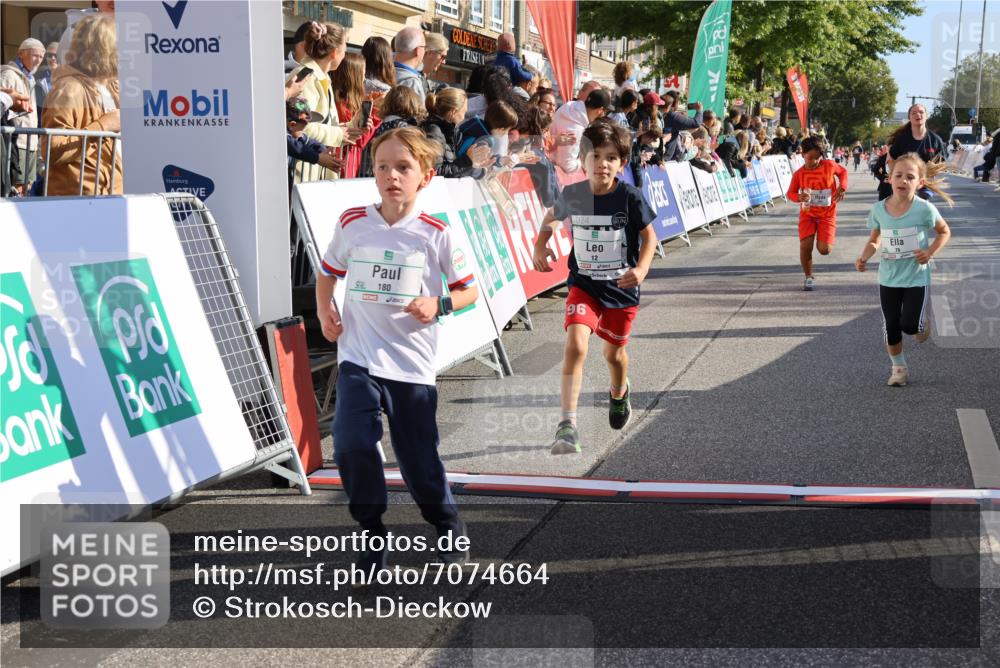 15.09.2024 - PSD Bank Halbmarathon Strokosch-Dieckow http://msf.ph/oto/7074664 15.09.2024 10:29:32 Ziel 5, 12, 47, 70, 150, 180, 194, 244, 254, 255, 271, 288, 297 meine-sportfotos.de