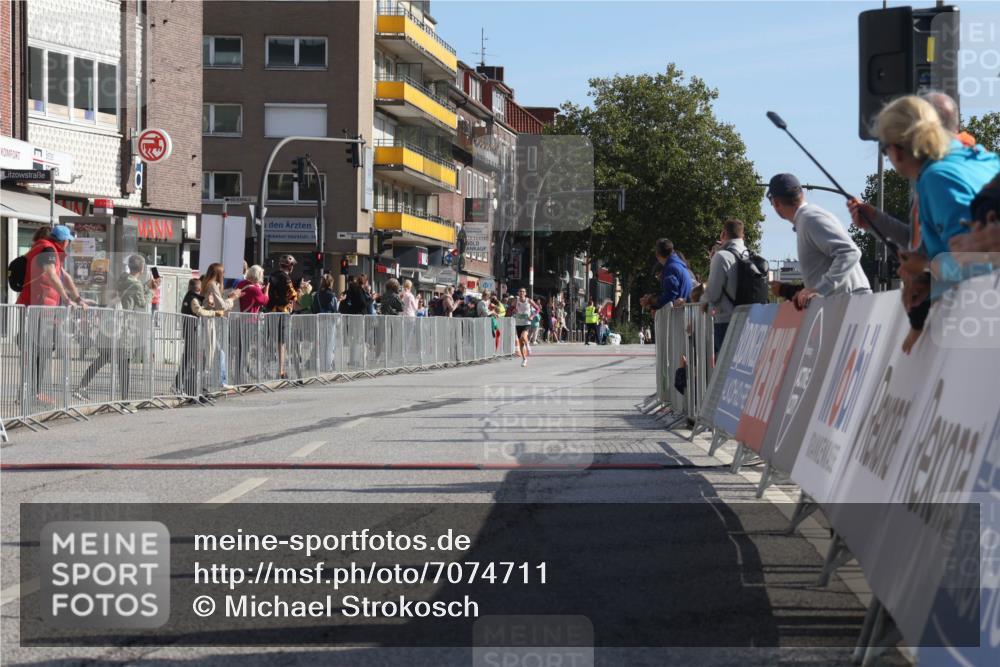 15.09.2024 - PSD Bank Halbmarathon Michael Strokosch http://msf.ph/oto/7074711 15.09.2024 11:02:31 Ziel  meine-sportfotos.de