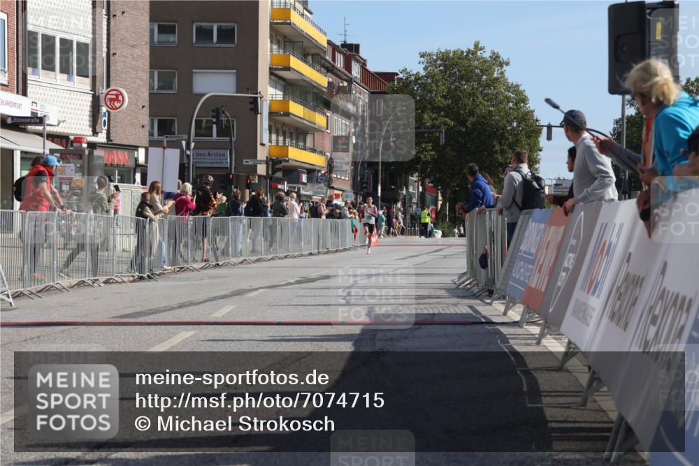 15.09.2024 - PSD Bank Halbmarathon Michael Strokosch http://msf.ph/oto/7074715 15.09.2024 11:02:31 Ziel  meine-sportfotos.de