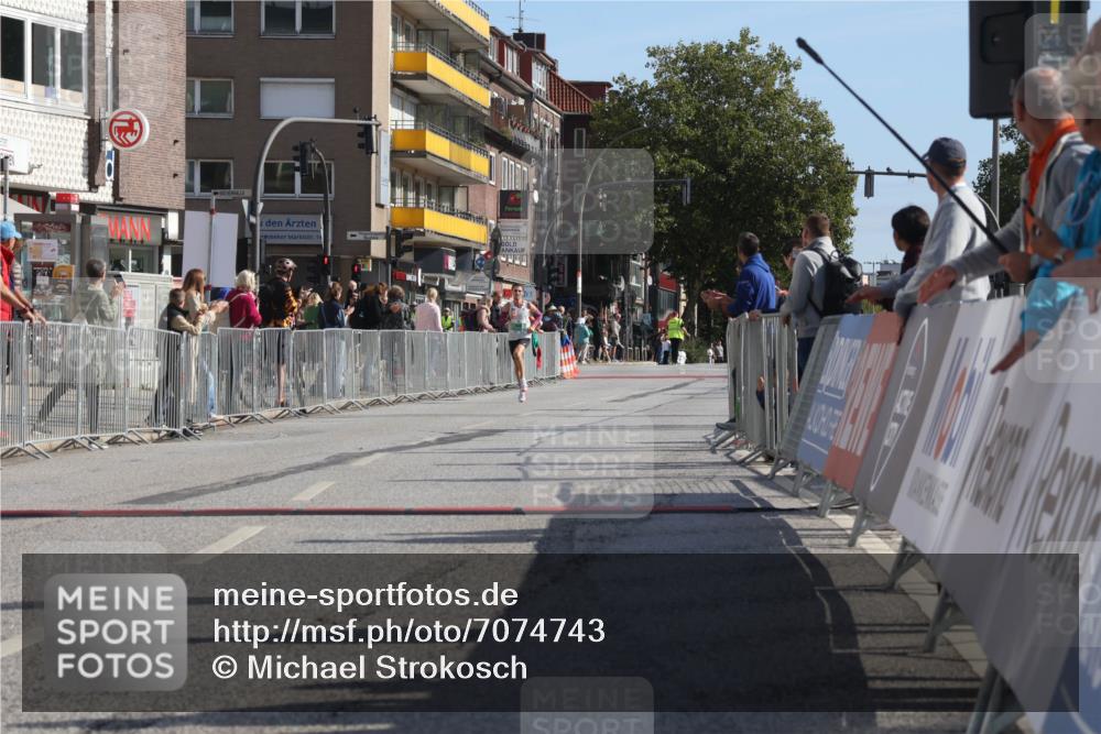 15.09.2024 - PSD Bank Halbmarathon Michael Strokosch http://msf.ph/oto/7074743 15.09.2024 11:02:33 Ziel 449 meine-sportfotos.de