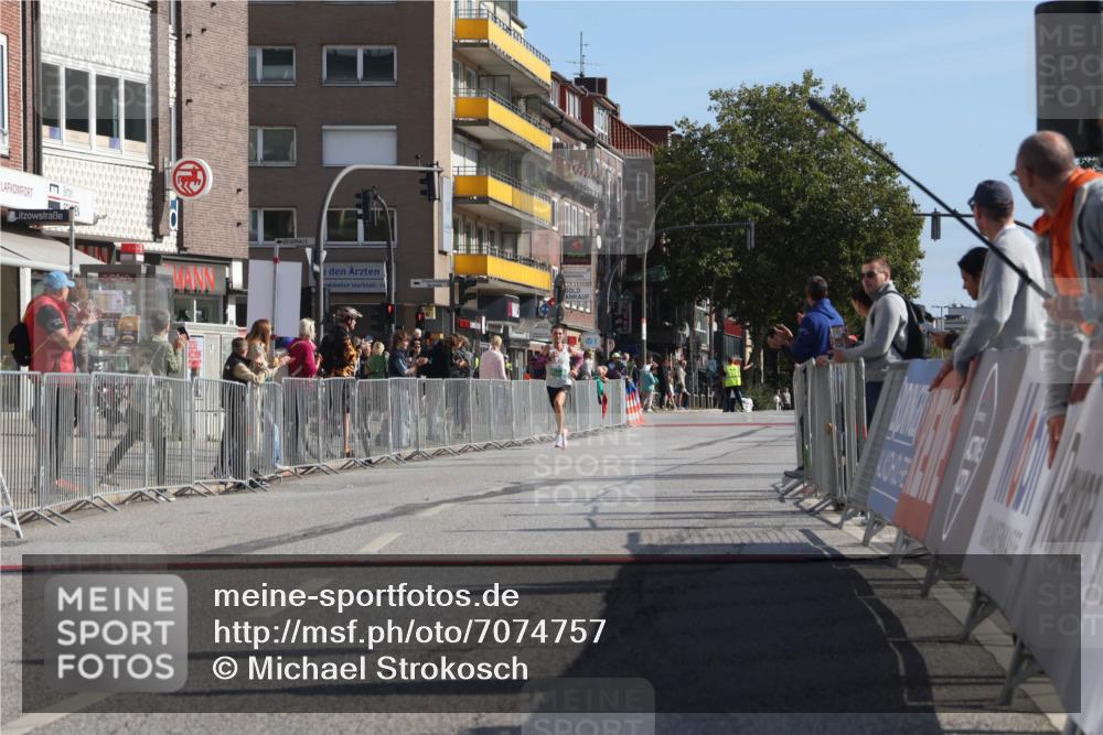15.09.2024 - PSD Bank Halbmarathon Michael Strokosch http://msf.ph/oto/7074757 15.09.2024 11:02:34 Ziel 449 meine-sportfotos.de