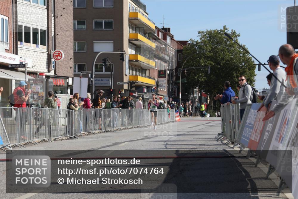 15.09.2024 - PSD Bank Halbmarathon Michael Strokosch http://msf.ph/oto/7074764 15.09.2024 11:02:34 Ziel 449 meine-sportfotos.de