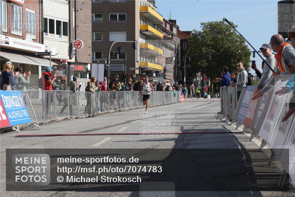 15.09.2024 - PSD Bank Halbmarathon Michael Strokosch http://msf.ph/oto/7074783 15.09.2024 11:02:35 Ziel 449 meine-sportfotos.de