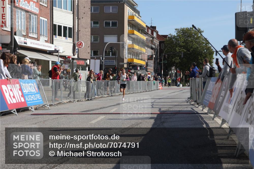 15.09.2024 - PSD Bank Halbmarathon Michael Strokosch http://msf.ph/oto/7074791 15.09.2024 11:02:36 Ziel 449 meine-sportfotos.de