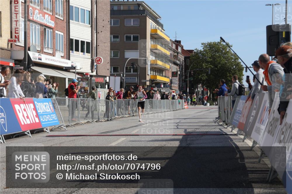 15.09.2024 - PSD Bank Halbmarathon Michael Strokosch http://msf.ph/oto/7074796 15.09.2024 11:02:36 Ziel 449 meine-sportfotos.de