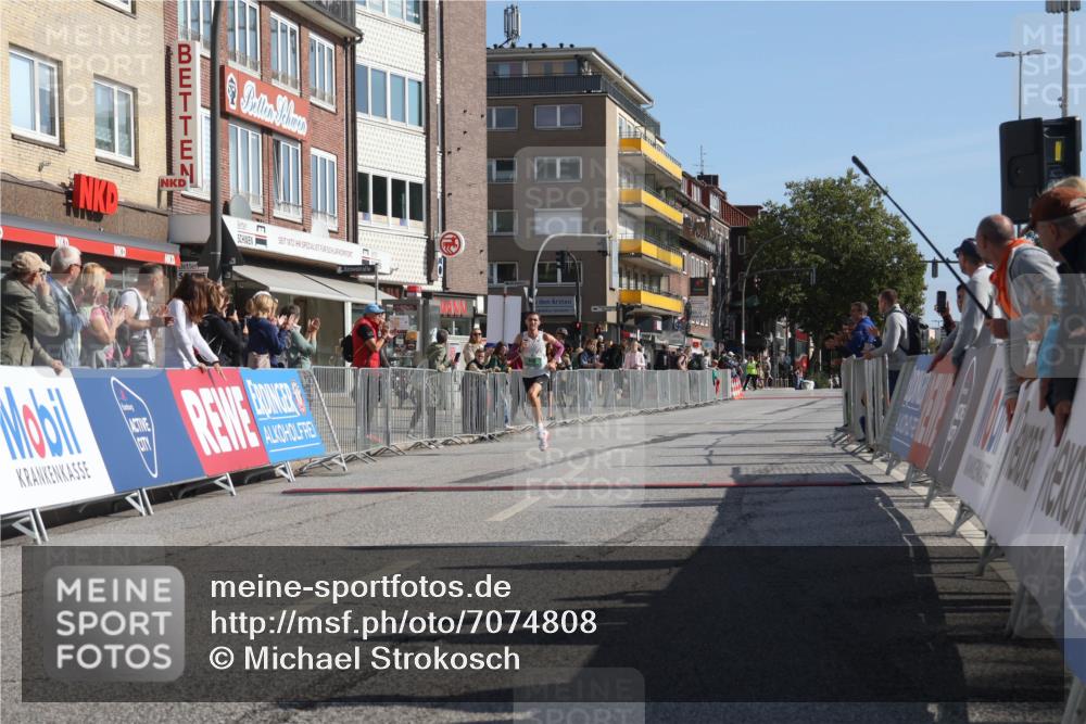 15.09.2024 - PSD Bank Halbmarathon Michael Strokosch http://msf.ph/oto/7074808 15.09.2024 11:02:37 Ziel 449 meine-sportfotos.de