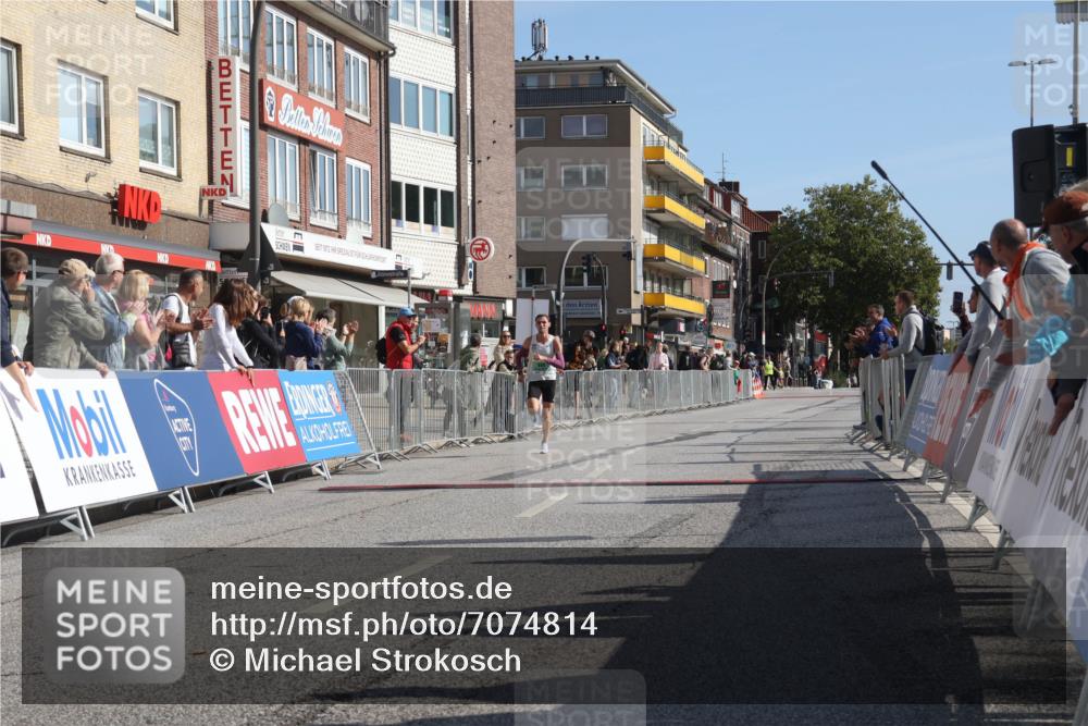 15.09.2024 - PSD Bank Halbmarathon Michael Strokosch http://msf.ph/oto/7074814 15.09.2024 11:02:37 Ziel 449 meine-sportfotos.de
