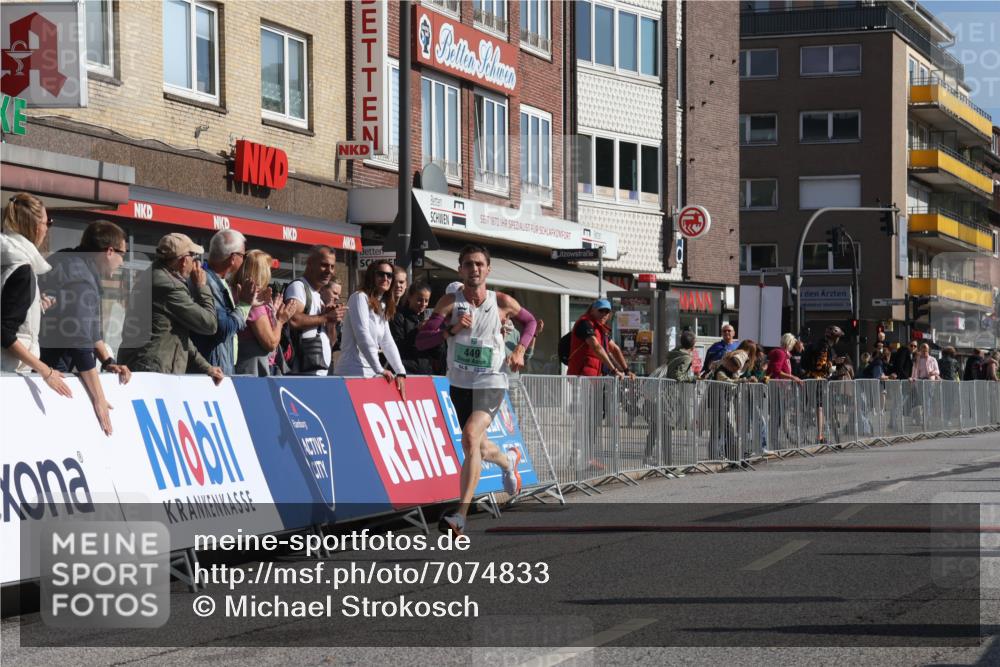 15.09.2024 - PSD Bank Halbmarathon Michael Strokosch http://msf.ph/oto/7074833 15.09.2024 11:02:39 Ziel 449 meine-sportfotos.de