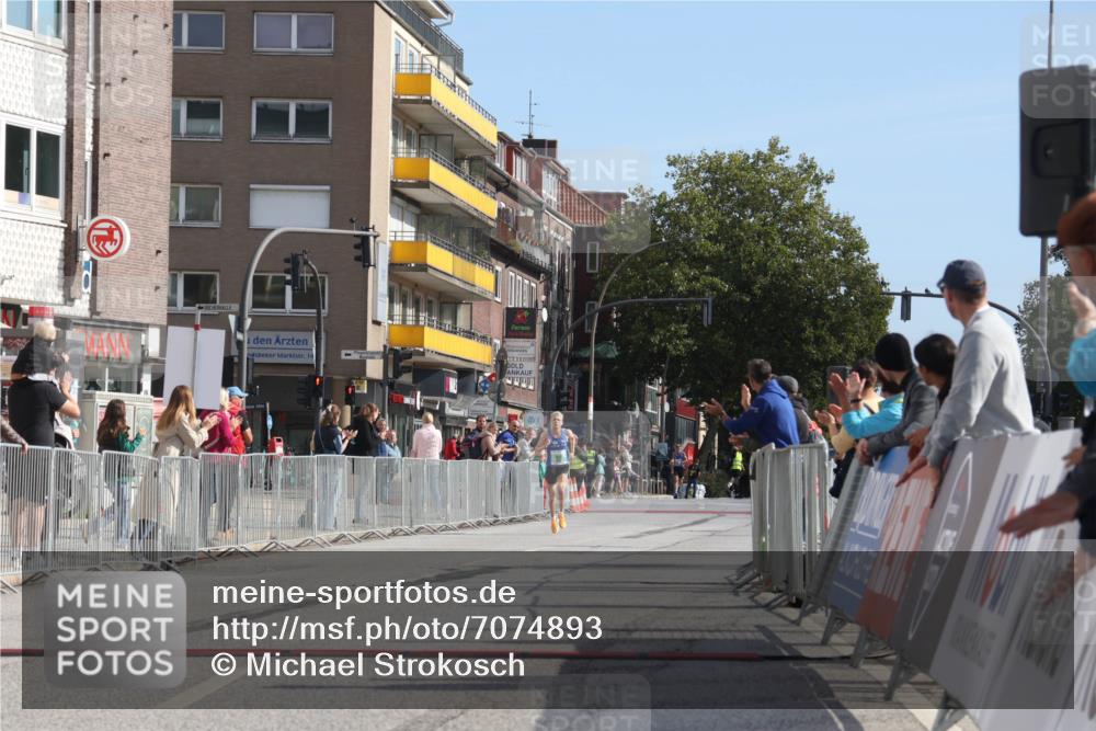 15.09.2024 - PSD Bank Halbmarathon Michael Strokosch http://msf.ph/oto/7074893 15.09.2024 11:04:25 Ziel 451 meine-sportfotos.de
