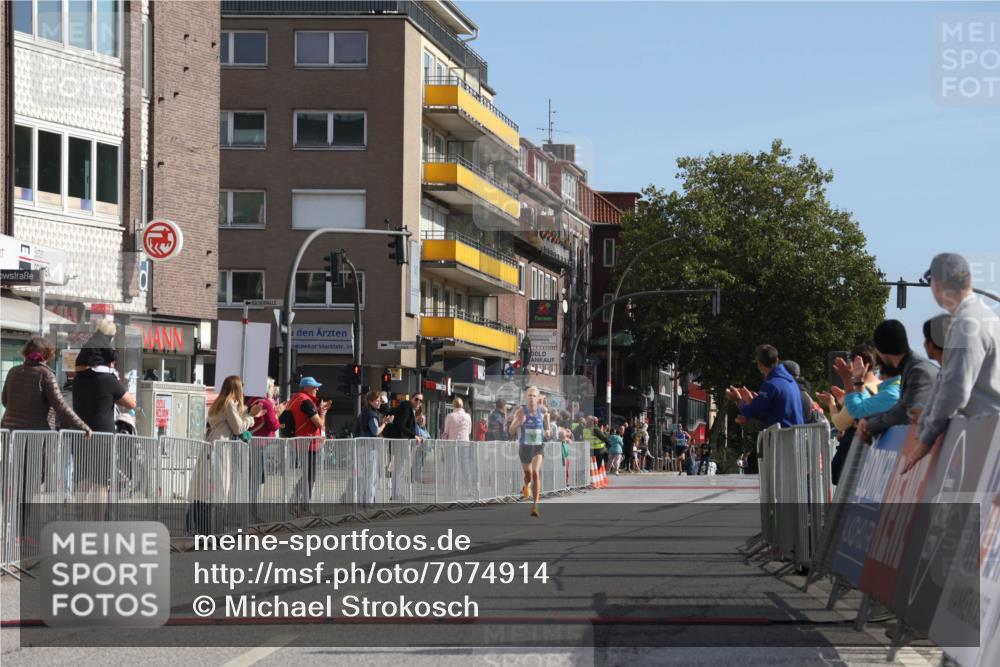 15.09.2024 - PSD Bank Halbmarathon Michael Strokosch http://msf.ph/oto/7074914 15.09.2024 11:04:26 Ziel 451 meine-sportfotos.de