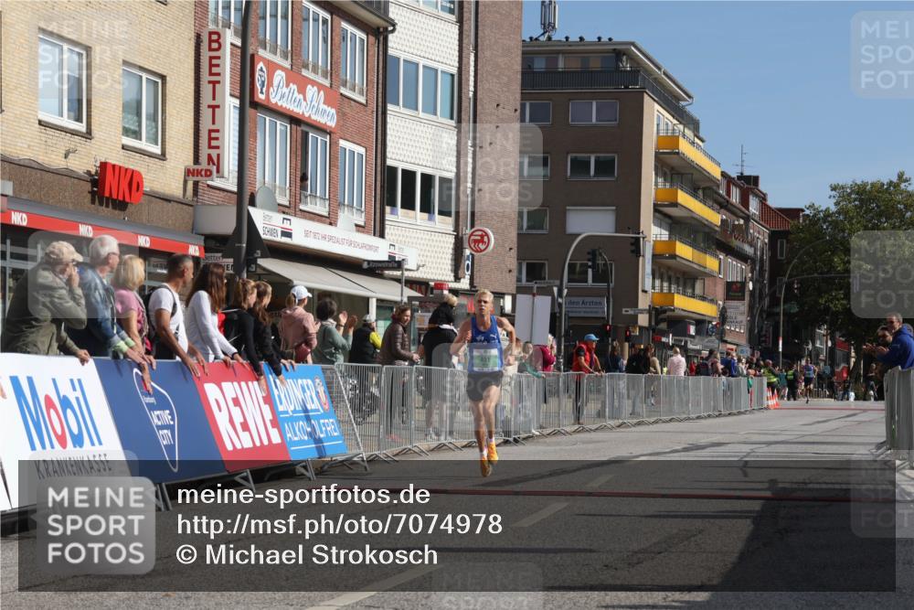 15.09.2024 - PSD Bank Halbmarathon Michael Strokosch http://msf.ph/oto/7074978 15.09.2024 11:04:31 Ziel 451 meine-sportfotos.de